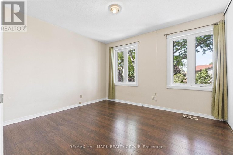 28647827/2-hackett-street/hunt-club-woods/ottawa/ontario/K1V0P8_19