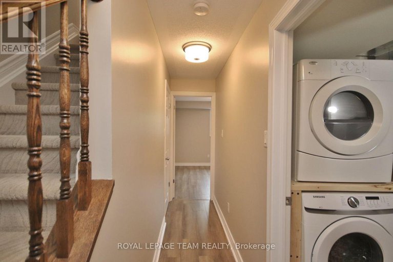 29418738/583a-chapman-mills-drive/strandherd/ottawa/ontario/K2J5T2_15