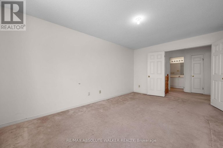 29629626/755-merkley-drive/fallingbrookpineridge/ottawa/ontario/K4A2T9_19