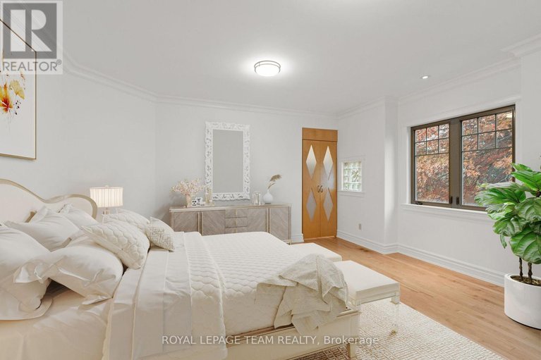 29096709/7-sara-court/fallowfield/ottawa/ontario/K2R1E2_32