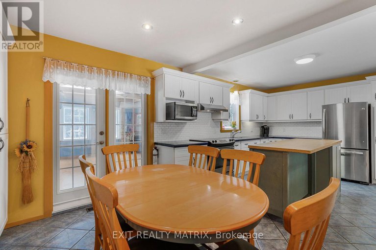 29164784/1261-golf-road/east-hawkesbury-twp/east-hawkesbury/ontario/K6A2R2_8