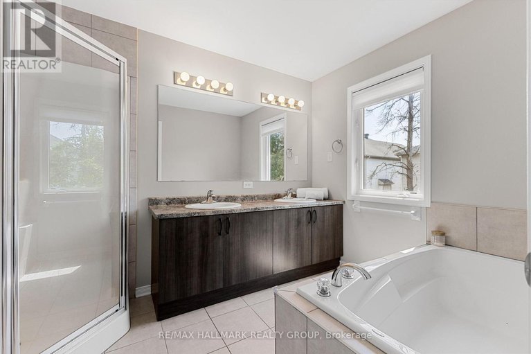 28512162/53-dundalk-private/stonebridge/ottawa/ontario/K2J0J5_26