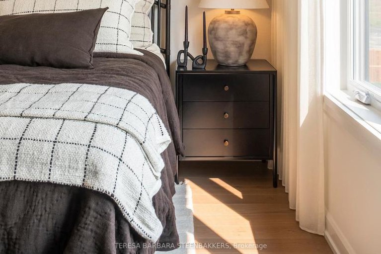 29176200/1063-acoustic-way/riverside-southgloucester-glen/ottawa/ontario/K4M0L6_9