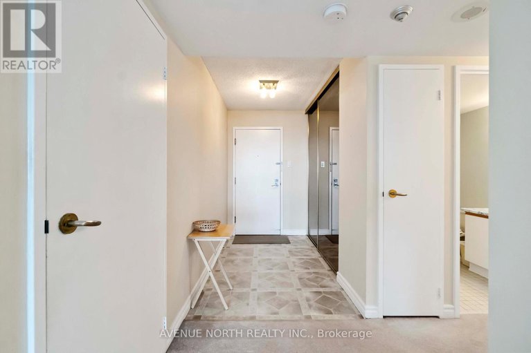 29039701/2401-1500-riverside-drive/riverview-park/ottawa/ontario/K1G4J4_3