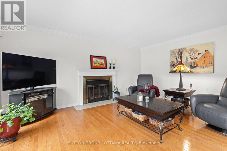 29615591/540-des-conifers-crescent/fallingbrookgardenway-south/ottawa/ontario/K4A3E2_15