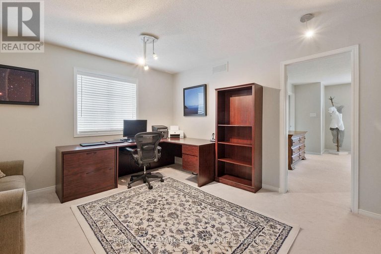 28595258/15-mcpeake-place/morgans-grantsouth-march/ottawa/ontario/K2K3K4_29