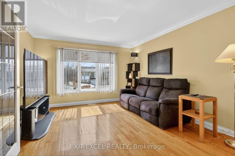29577468/1093-b-normandy-cr-normandy-crescent/carleton-heights/ottawa/ontario/K2C0L9_14