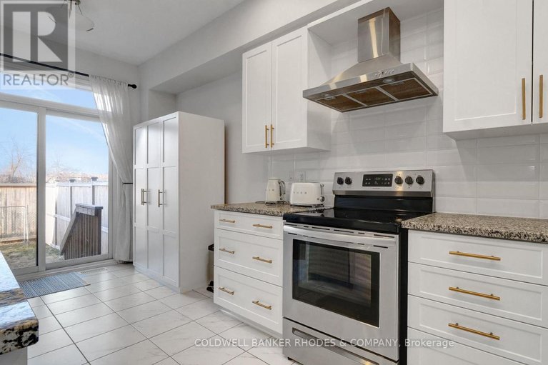 29588773/862-chipping-circle/riverside-south/ottawa/ontario/K4M0E7_16