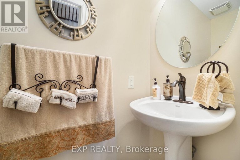 28633040/418-cavesson-street/emerald-meadowstrailwest/ottawa/ontario/K2V0A8_16