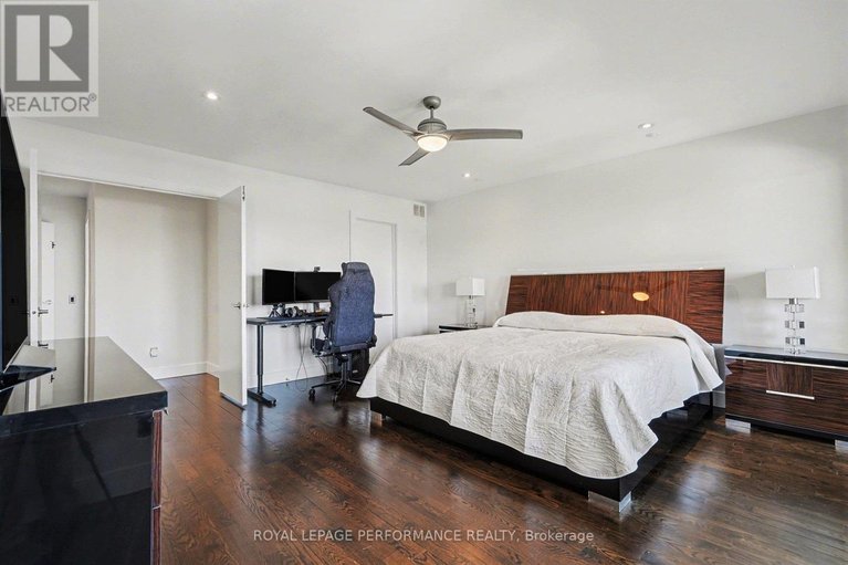 29515520/805-kingsmere-avenue/mckellar-heightsglabar-park/ottawa/ontario/K2A3J8_26