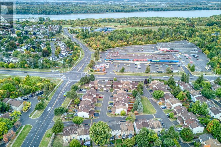 29026241/18-6475-colony-square/convent-glen-north/ottawa/ontario/K1C3E1_32