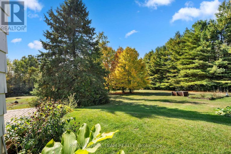 28925100/7268-harnett-road/rideau-twp-s-of-reg-rd-6-w-of-mccordick-rd/ottawa/ontario/K0A2T0_40