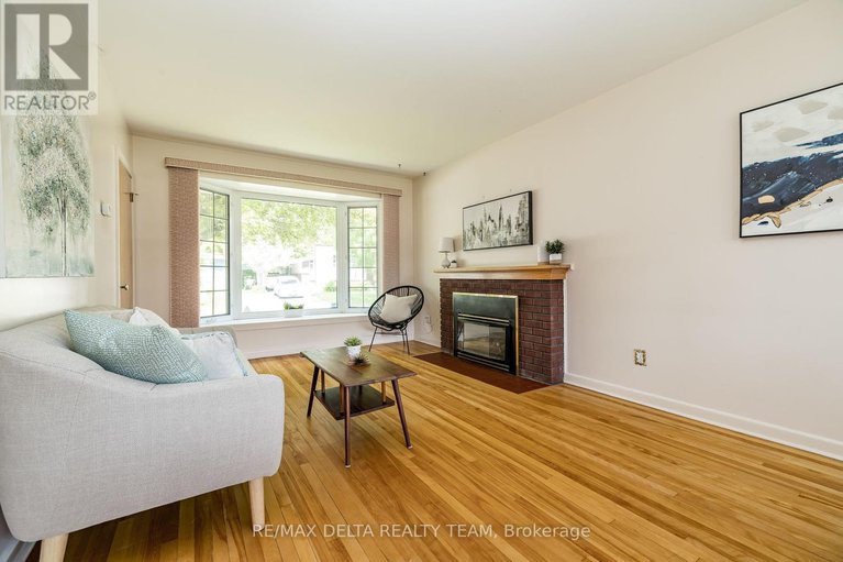 28513120/644-browning-avenue/riverview-park/ottawa/ontario/K1G0T9_4