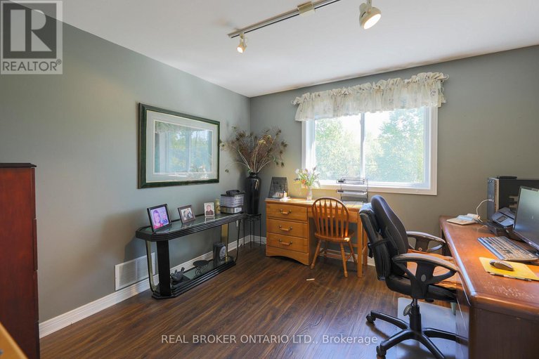 29057579/988-county-44-road/north-grenville-twp-kemptville-south/north-grenville/ontario/K0G1T0_10