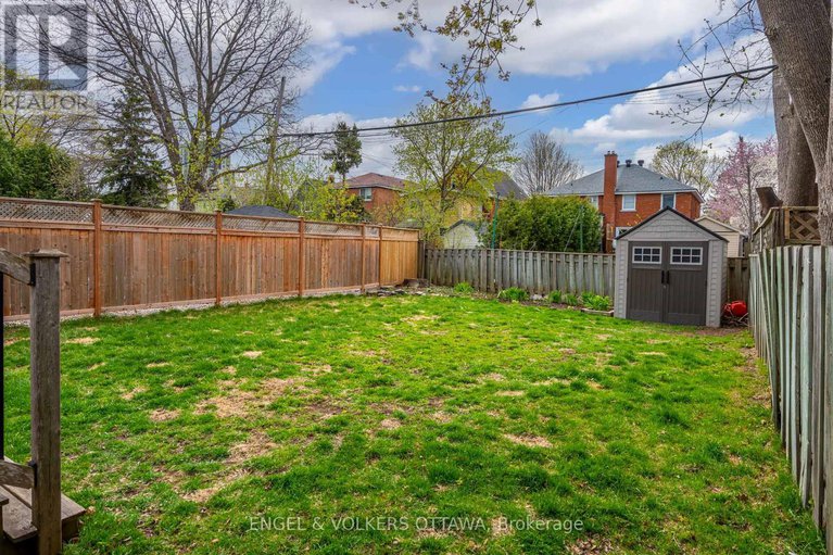 28288028/674-melbourne-avenue/laurentianview/ottawa/ontario/K2A1X5_39