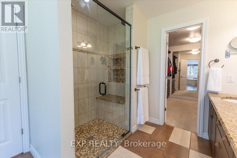 28879603/6719-deer-run-place/rideau-twp-s-of-reg-rd-6-w-of-mccordick-rd/ottawa/ontario/K0A2T0_22