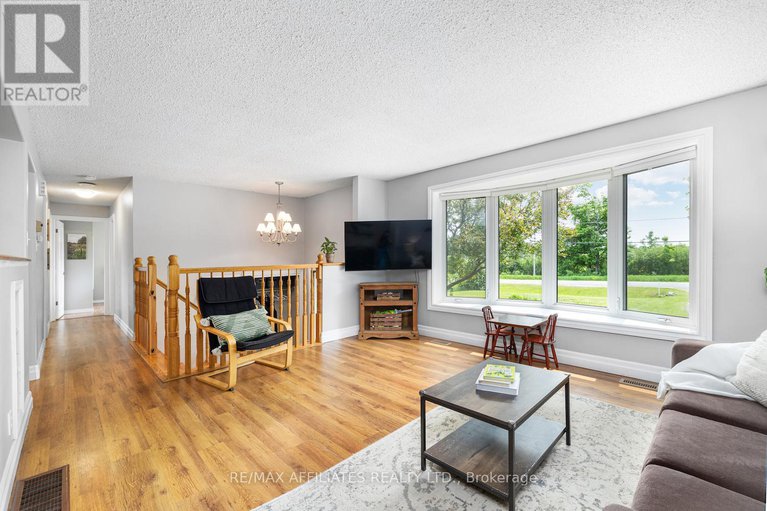 28420552/1494-ramsay-8-con-road/mississippi-mills-ramsay-twp/mississippi-mills/ontario/K0A1A0_4