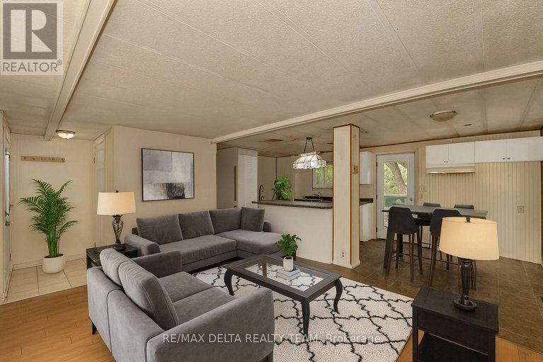 28822608/25-fringewood-drive/fringewood/ottawa/ontario/K2S1T4_5