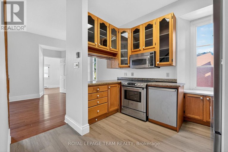 28946487/6-635-richmond-road/woodroffe/ottawa/ontario/K2A0G6_11