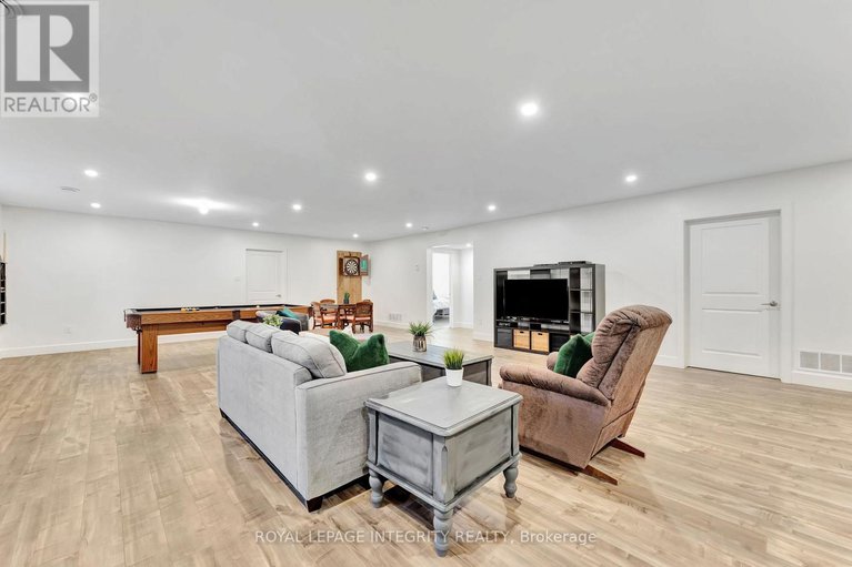 29375864/2198-maple-forest-drive/north-gower/ottawa/ontario/K0A2T0_19