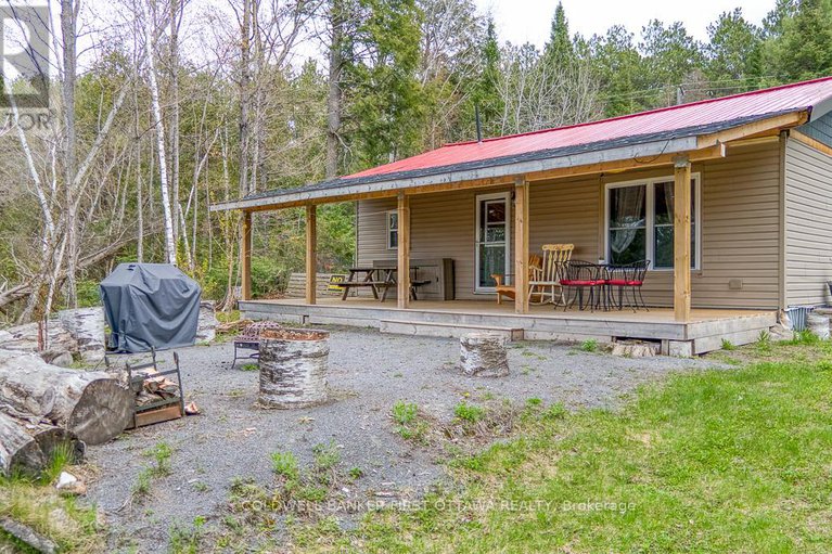 28872884/775-darling-concession-7/lanark-highlands-darling-twp/lanark-highlands/ontario/K0A1P0_4