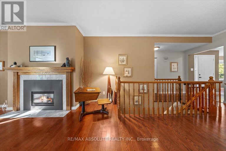 28645750/8-pine-needles-court/stittsville-central/ottawa/ontario/K2S1G5_22