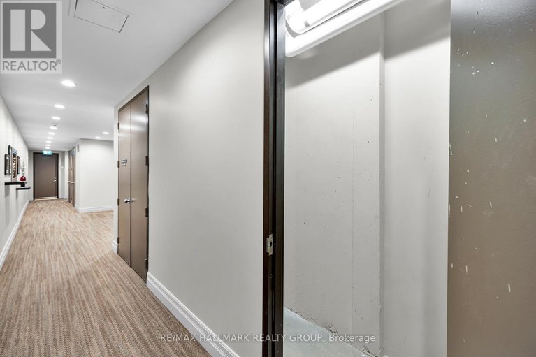 28579122/ph5-330-loretta-avenue-s/west-centre-town/ottawa/ontario/K1S4E8_42