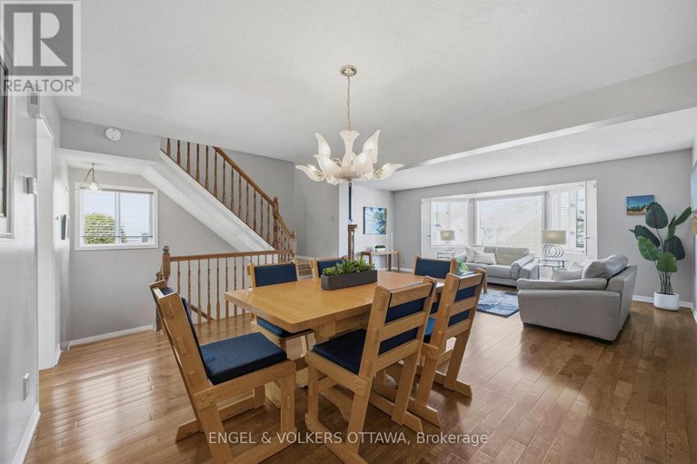 29641175/17-durbin-court/katimavik/ottawa/ontario/K2L3T7_11