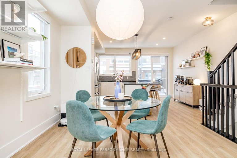 29270056/225-makadewa-private-w/cfb-rockcliffe-and-area/ottawa/ontario/K1K0P2_23