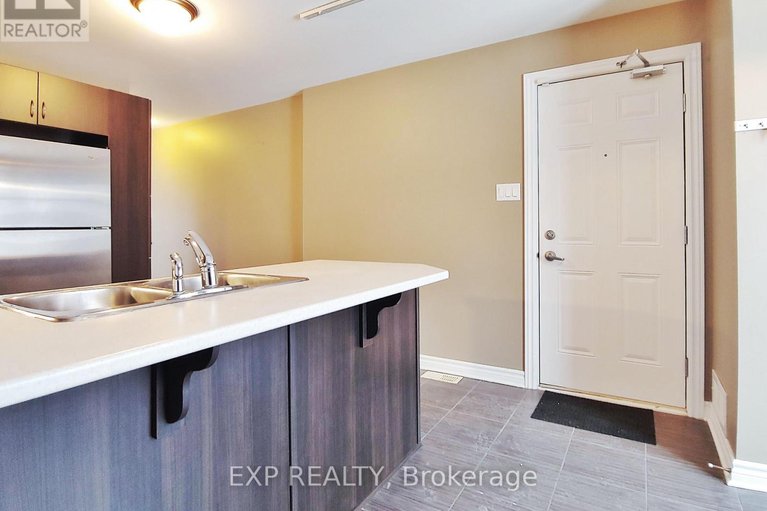 29473779/32-605-b-chapman-mills-drive/strandherd/ottawa/ontario/K2J5T1_6