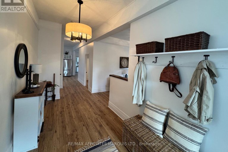 29078821/11-elgin-street-e/alexandria/north-glengarry/ontario/K0C1A0_10