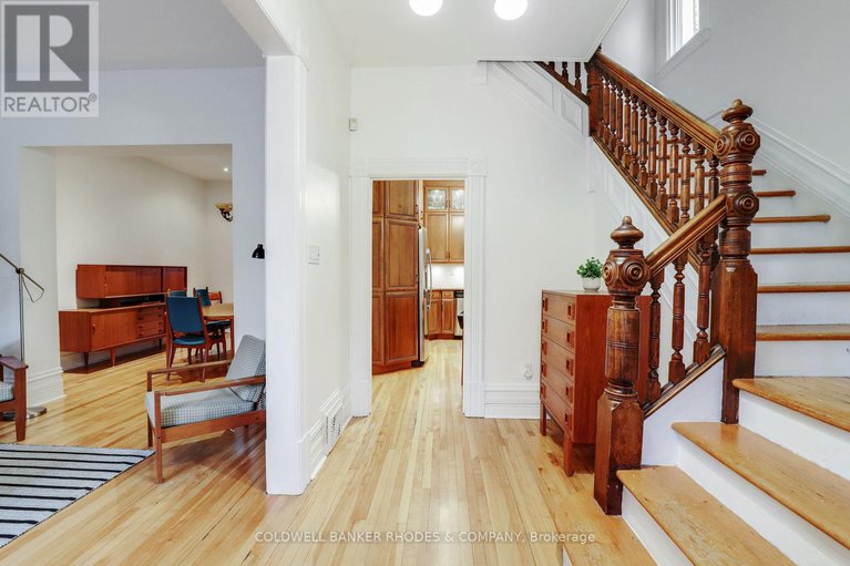 29073528/144-mcleod-street/ottawa-centregolden-triangle/ottawa/ontario/K2P0Z7_4