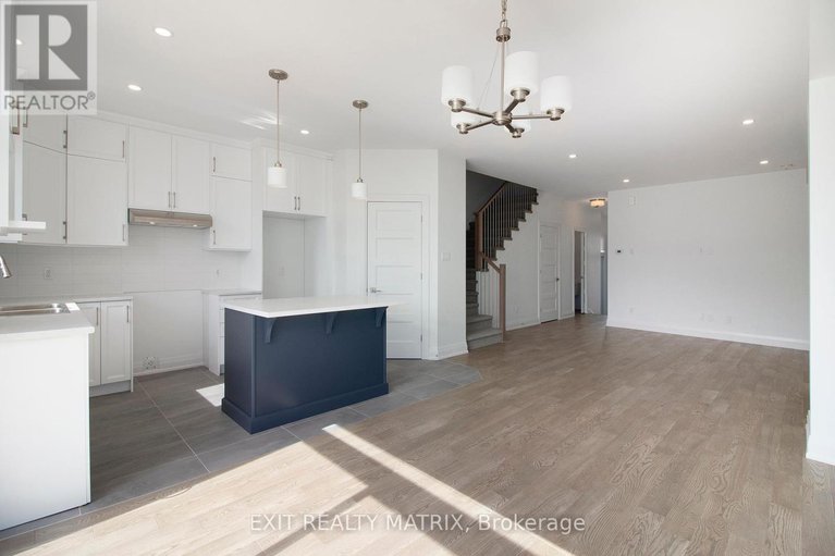28888052/954-cologne-street/embrun/russell/ontario/K0A1W0_5