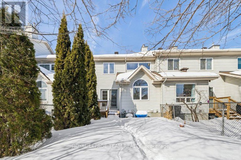 29366238/4298-sunwood-crescent/carson-grove/ottawa/ontario/K1J1B8_26