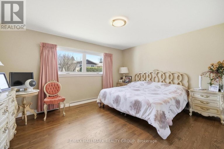 29628154/68-corkstown-road/lakeview-park/ottawa/ontario/K2H5B5_21