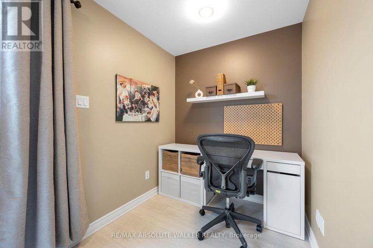 28759527/102-brentmore-private/avalon-east/ottawa/ontario/K4A0B7_24