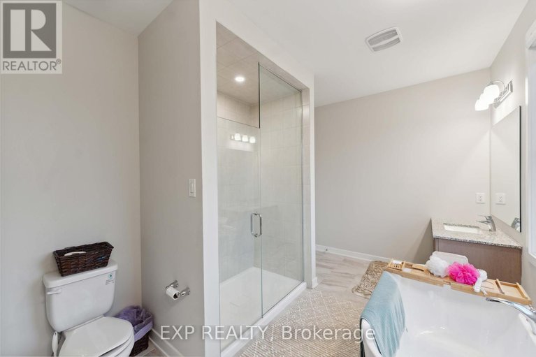 27724869/1053-showman-street-s/ottawa/ontario/K0A2Z0_22