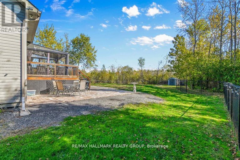 29051075/3710-paden-road/rideau-twp-s-of-reg-rd-6-w-of-mccordick-rd/ottawa/ontario/K0A2T0_38