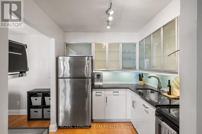 28741163/202-309-cumberland-street/lower-townbyward-market/ottawa/ontario/K1N7J1_12