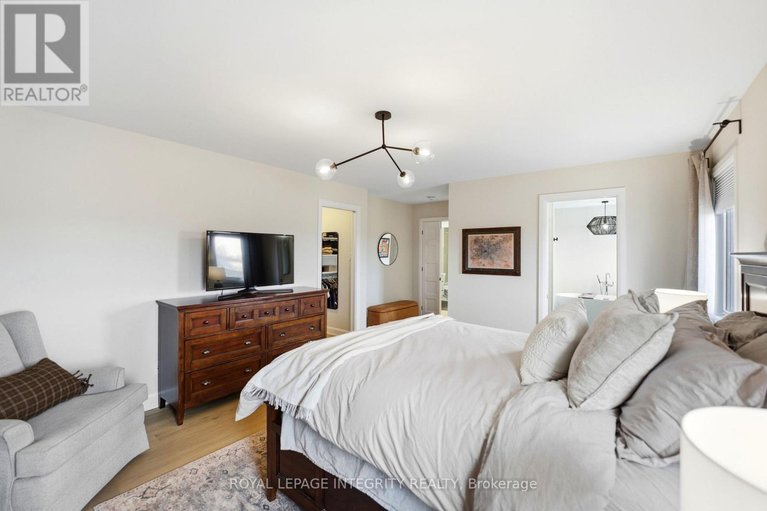 29590747/451-moonlight-drive/russell-twp/russell/ontario/K4R0L1_24