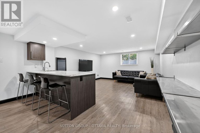 28916928/1000-adley-road-n/carson-grove/ottawa/ontario/K1J8B9_24