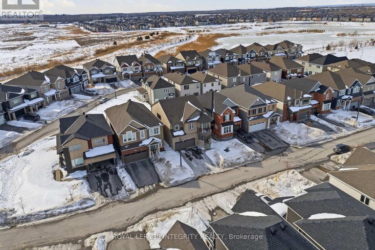 29442370/1012-cottontail-walk/avalon-west/ottawa/ontario/K4A5H7_75