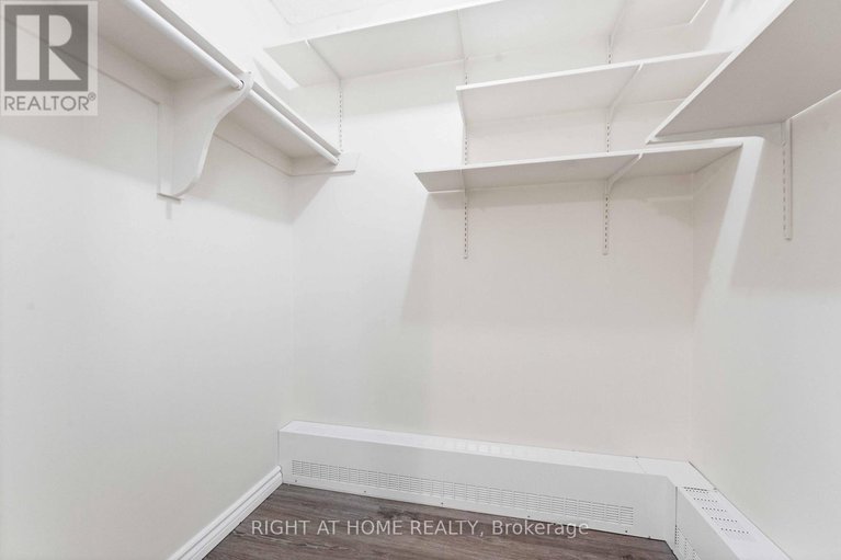 29249708/311-665-bathgate-drive/carson-meadows/ottawa/ontario/K1K3Y4_22