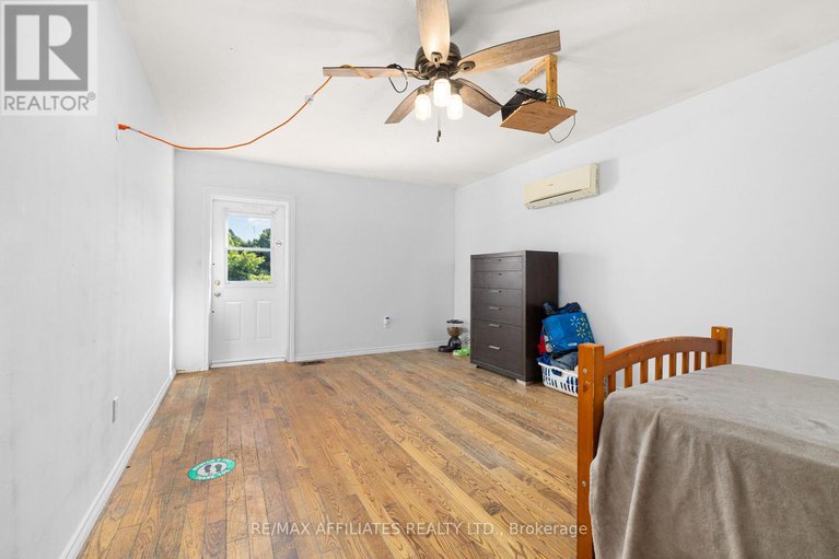28666131/79-george-street/lanark-highlands-lanark-village/lanark-highlands/ontario/K0G1K0_25