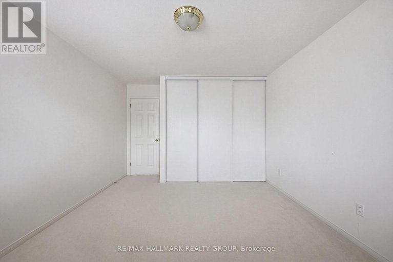 29599648/747-larcastle-circle/avalon-east/ottawa/ontario/K4A4Z2_39