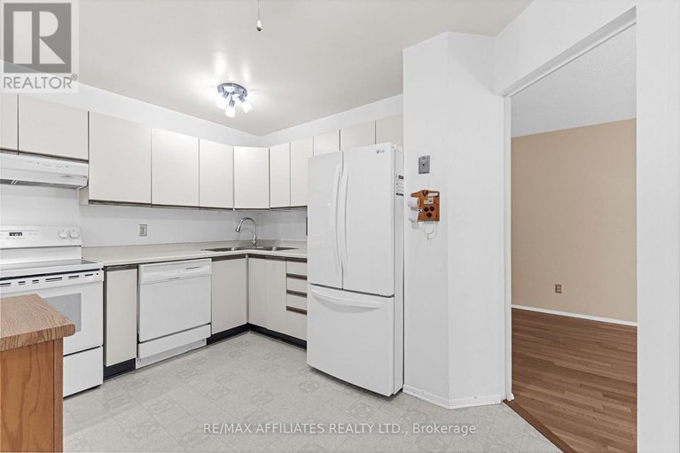 28528470/62-bridgewater-terrace/cedargrovefraserdale/ottawa/ontario/K2J3H4_10