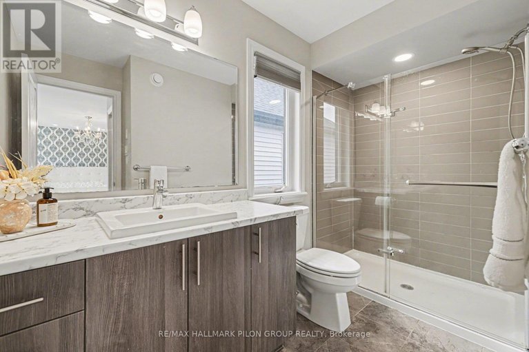 29525862/266-shinleaf-crescent/mer-bleuebradley-estatesanderson-park/ottawa/ontario/K1W0J2_15