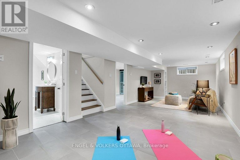 29600889/863-duberry-street/mckellar-heightsglabar-park/ottawa/ontario/K2A3T2_22