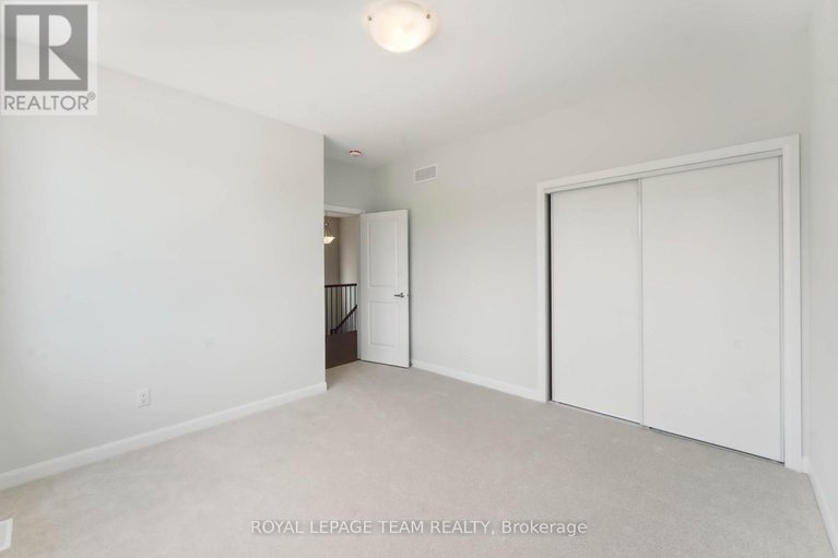 27736125/5045-abbott-street-e/ottawa/ontario/K2V0V2_41
