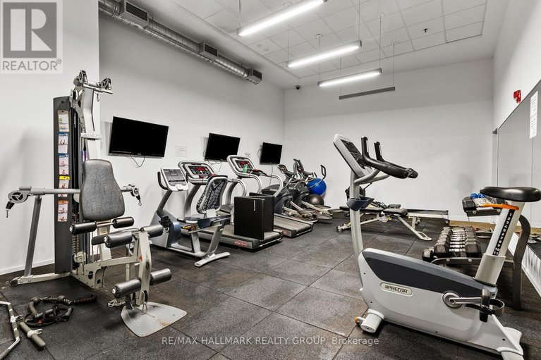 29606023/332-354-gladstone-avenue/ottawa-centre/ottawa/ontario/K2P0R4_26